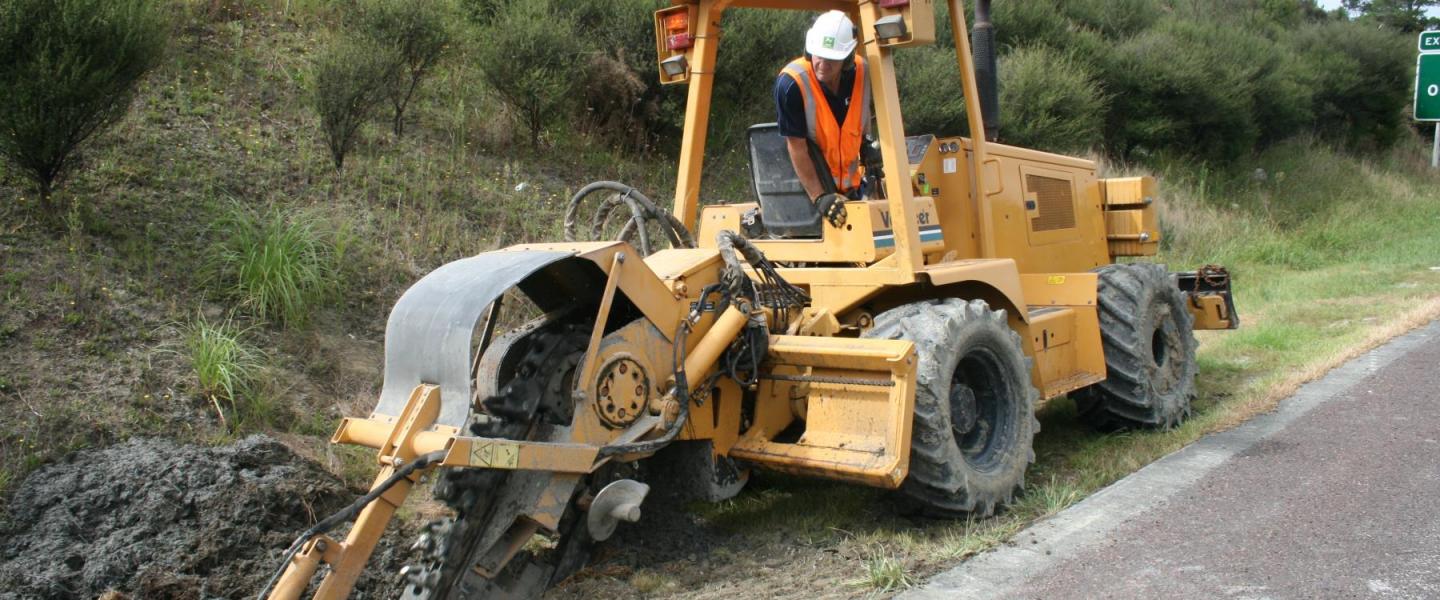 Trencher machine