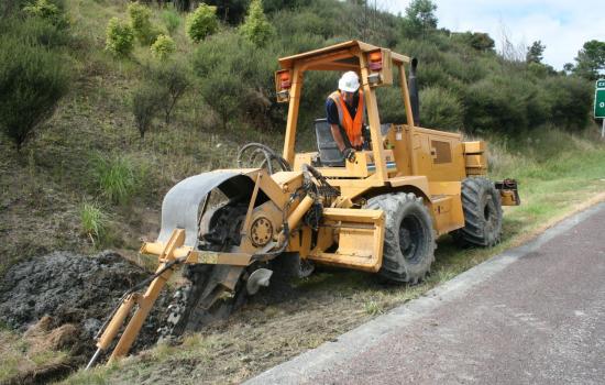 Trencher machine
